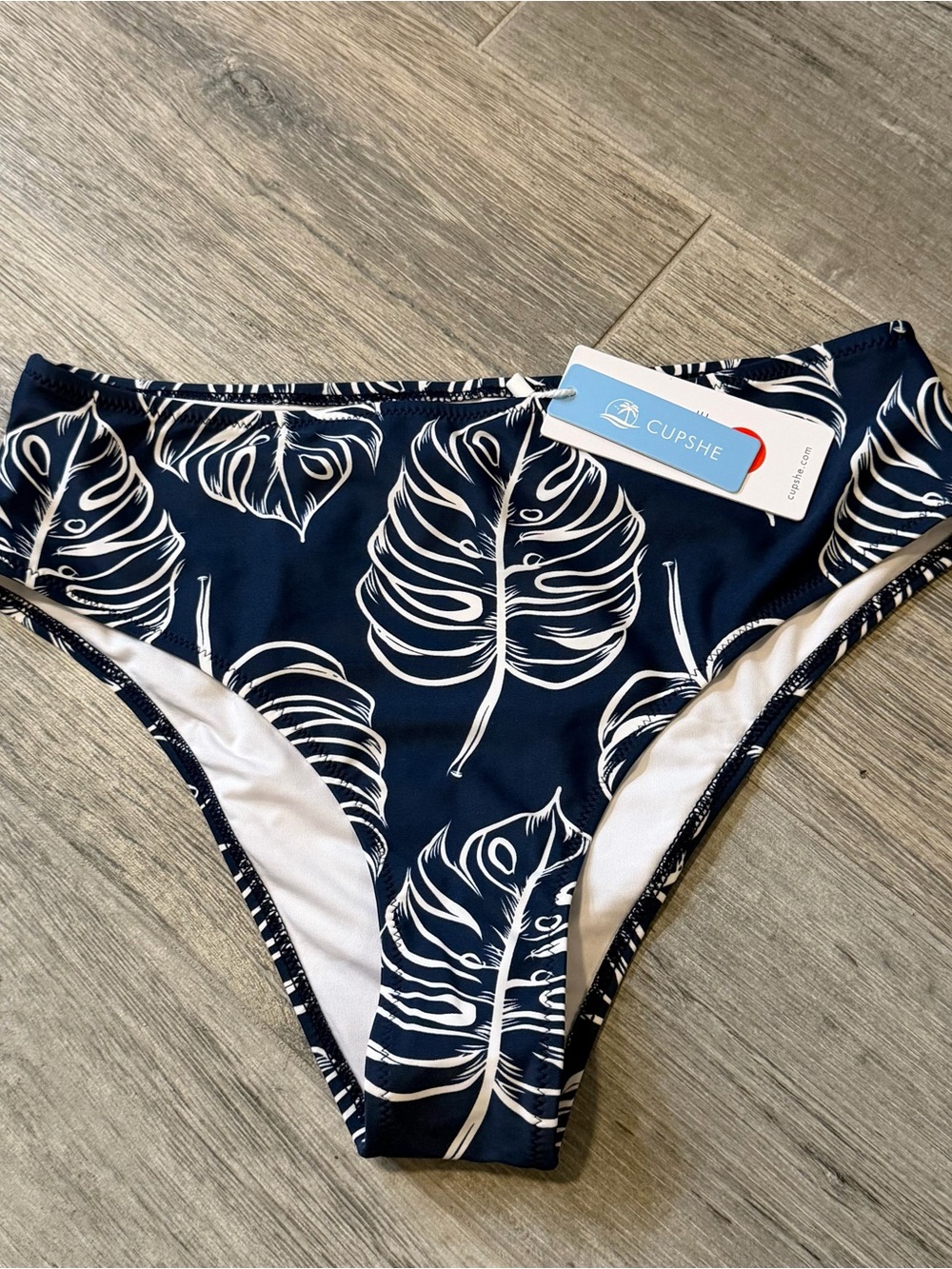 Cupshe High-Rise Navy Tropical   Leaf Print Bikini Bottom Medium Coastal Beach